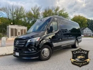 56-Passenger Luxury Motorcoach